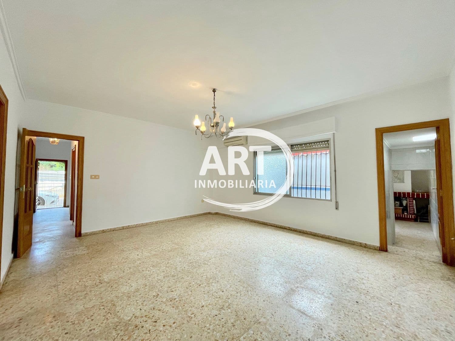 3 soverom Kjedet enebolig til salgs i San Antonio de Benageber med garasje - € 299 000 (Ref: 7884506)