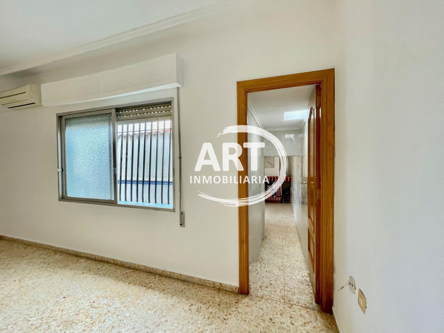 3 soverom Kjedet enebolig til salgs i San Antonio de Benageber med garasje - € 299 000 (Ref: 7884506)