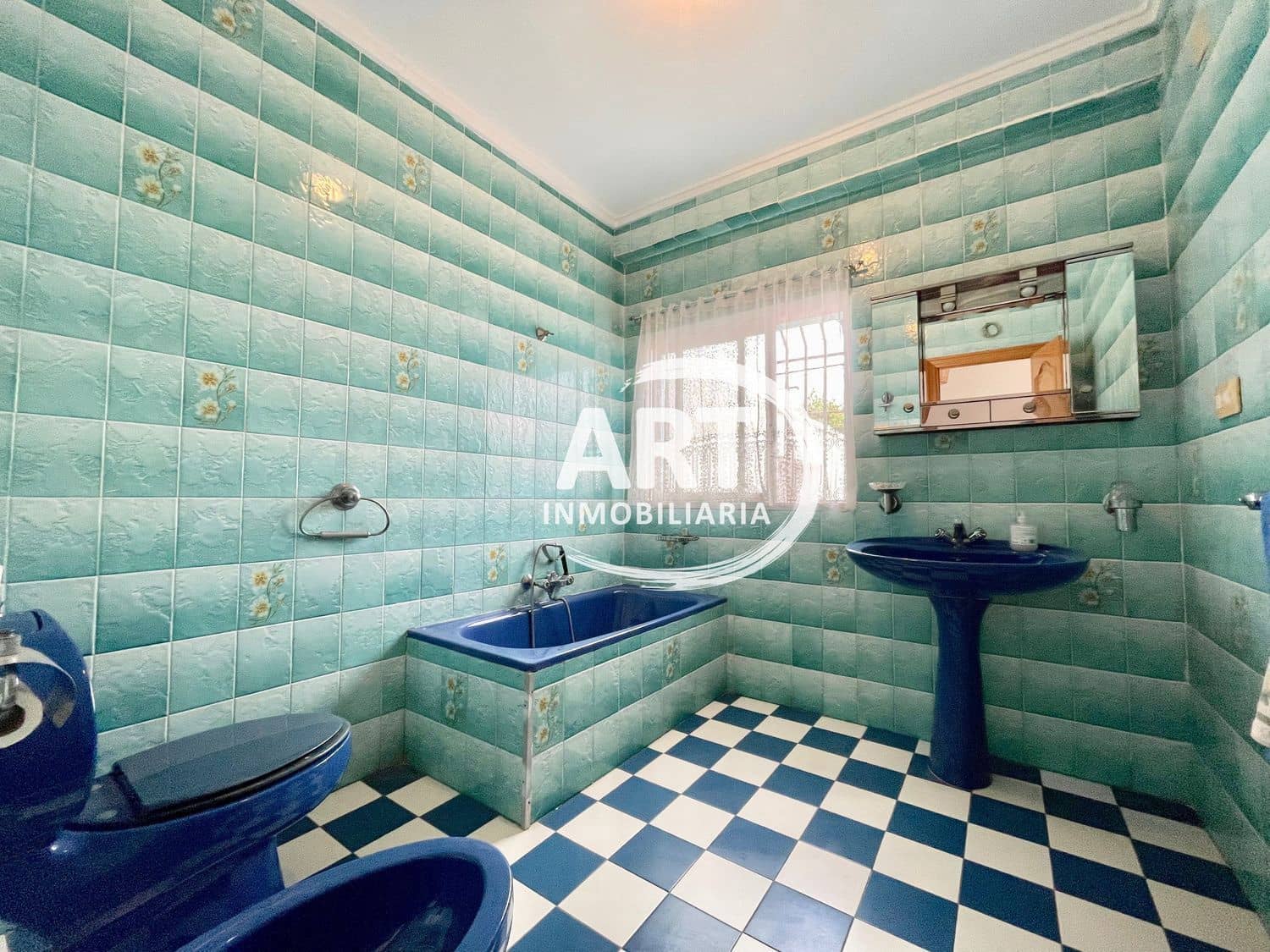 3 soverom Kjedet enebolig til salgs i San Antonio de Benageber med garasje - € 299 000 (Ref: 7884506)