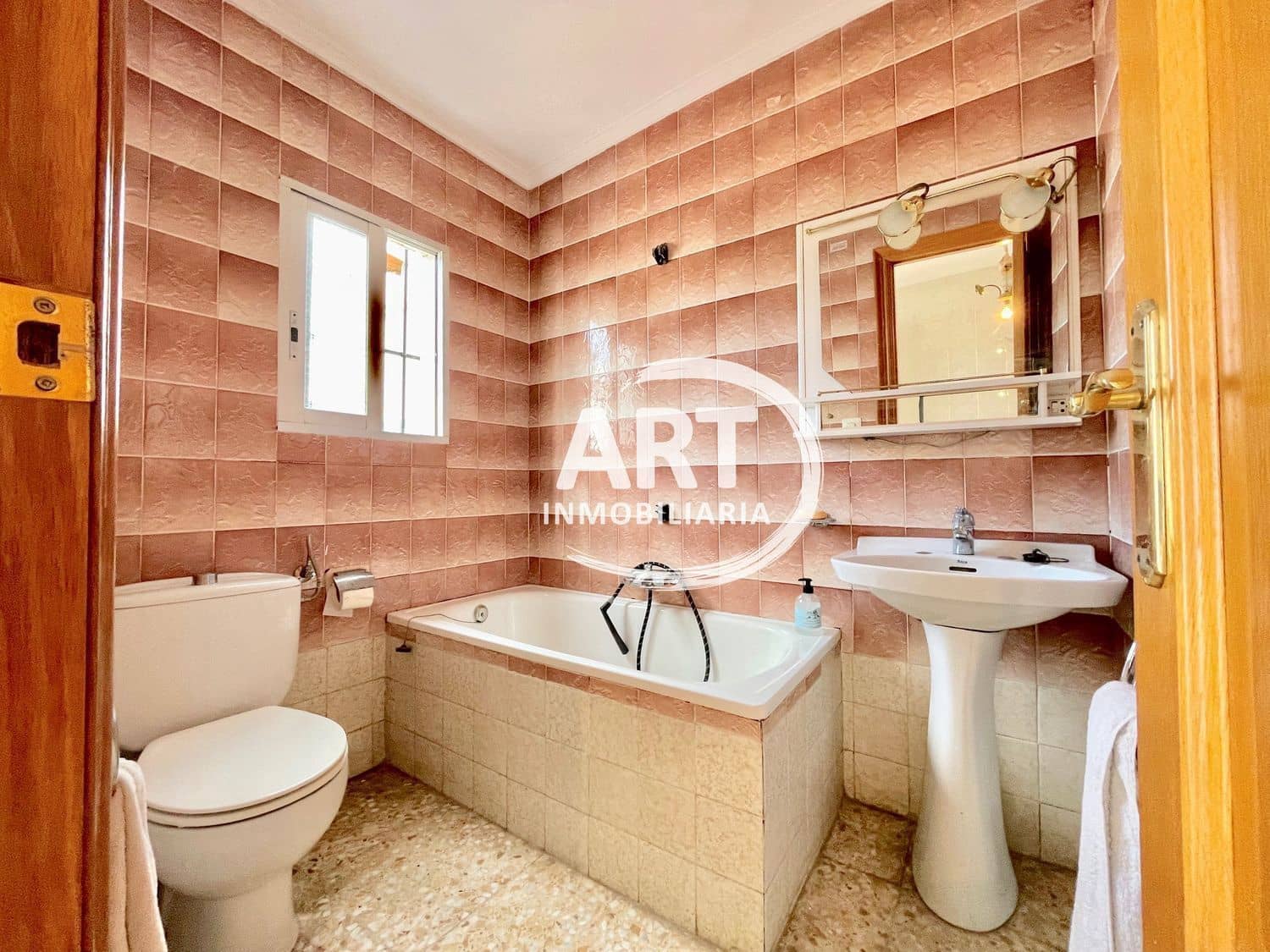 3 soverom Kjedet enebolig til salgs i San Antonio de Benageber med garasje - € 299 000 (Ref: 7884506)