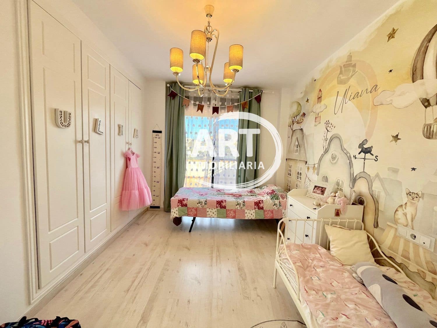 4 soverom Villa til salgs i L'Eliana med svømmebasseng garasje - € 595 000 (Ref: 8078228)