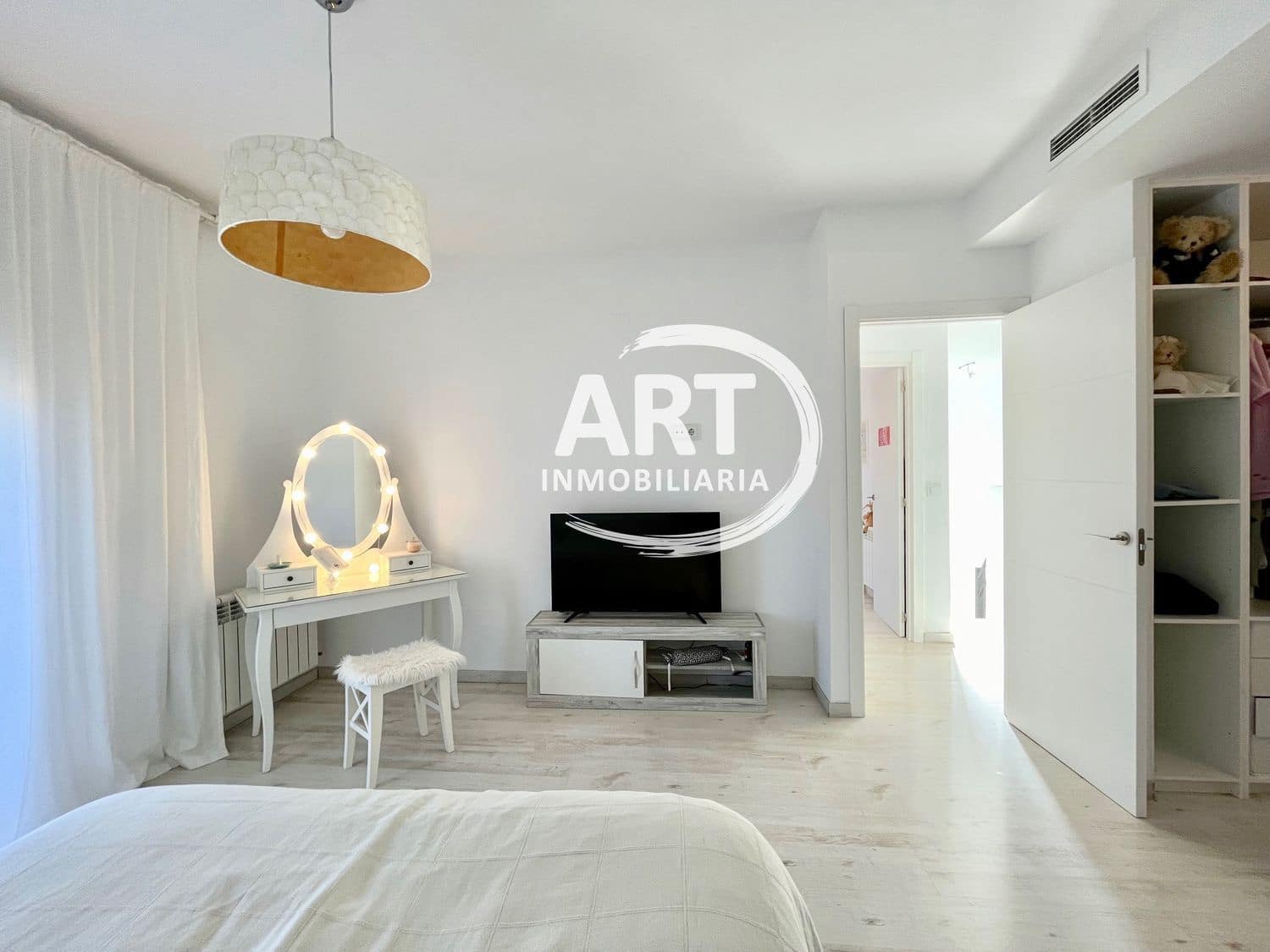 4 soverom Villa til salgs i L'Eliana med svømmebasseng garasje - € 595 000 (Ref: 8078228)