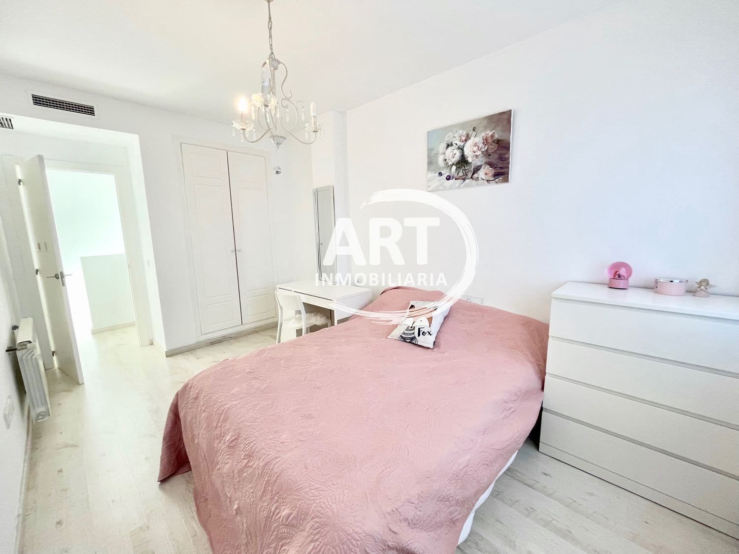 4 soverom Villa til salgs i L'Eliana med svømmebasseng garasje - € 595 000 (Ref: 8078228)