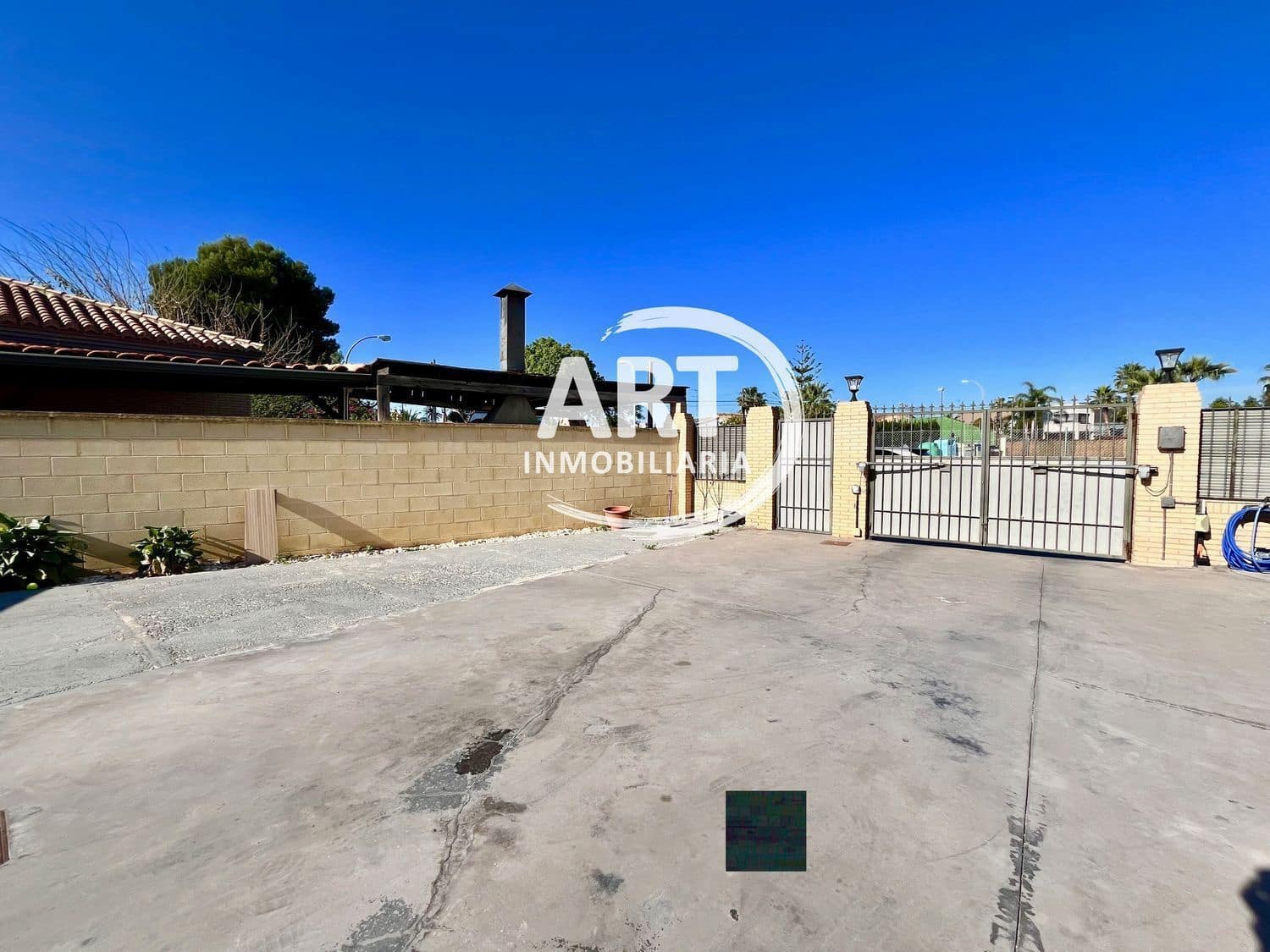 4 soverom Villa til salgs i L'Eliana med svømmebasseng garasje - € 595 000 (Ref: 8078228)