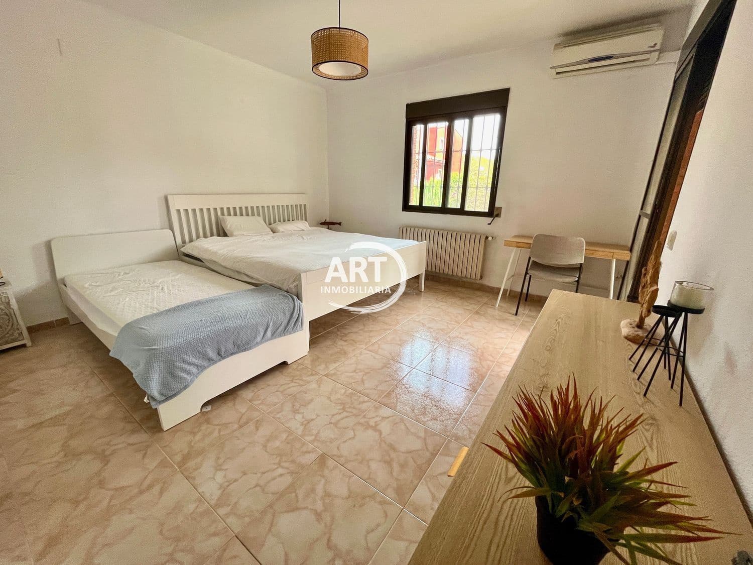 8 soveværelse Villa til salg i L'Eliana med swimmingpool garage - € 849.000 (Ref: 8188984)