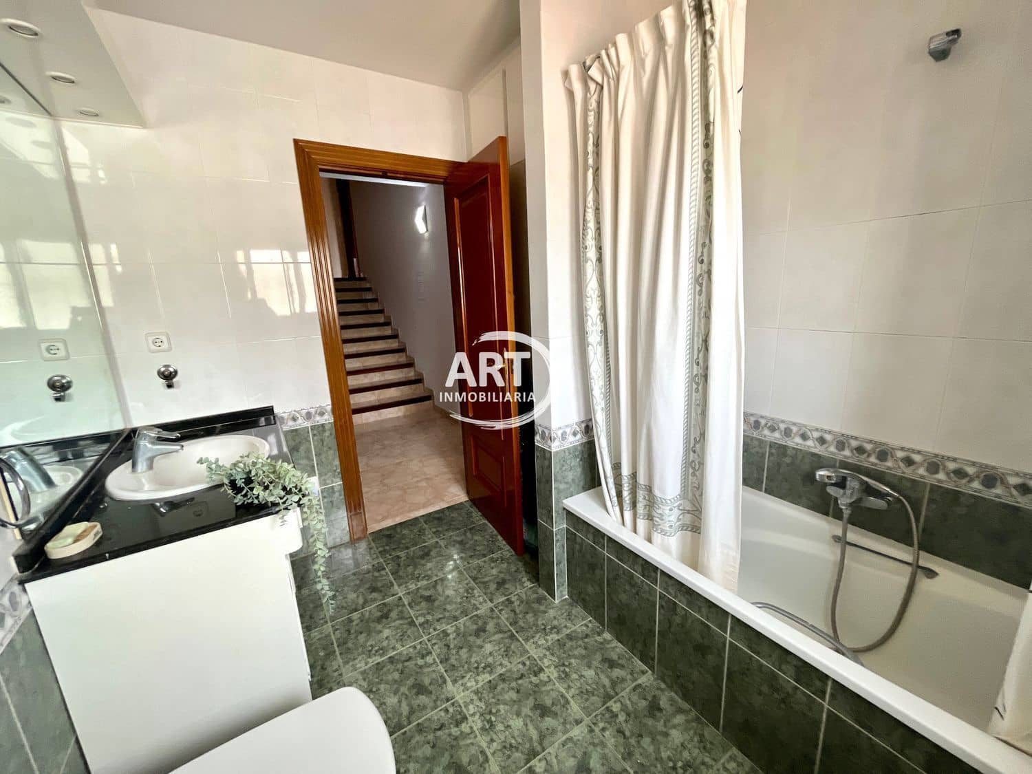 8 soveværelse Villa til salg i L'Eliana med swimmingpool garage - € 849.000 (Ref: 8188984)