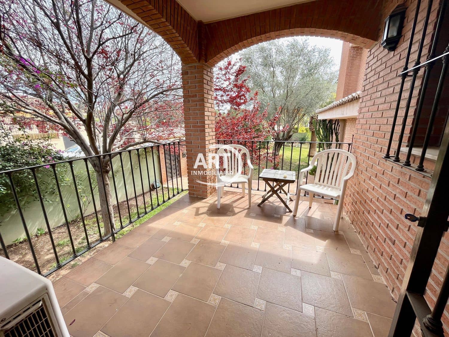 8 soveværelse Villa til salg i L'Eliana med swimmingpool garage - € 849.000 (Ref: 8188984)