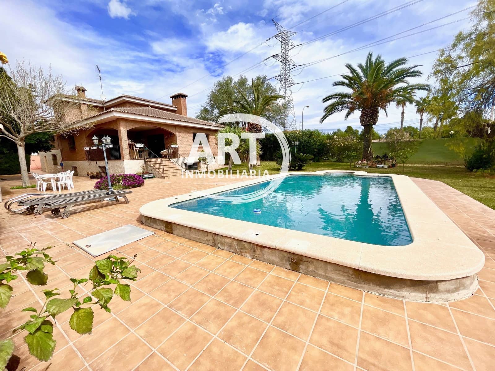 8 soveværelse Villa til salg i L'Eliana med swimmingpool garage - € 849.000 (Ref: 8188984)