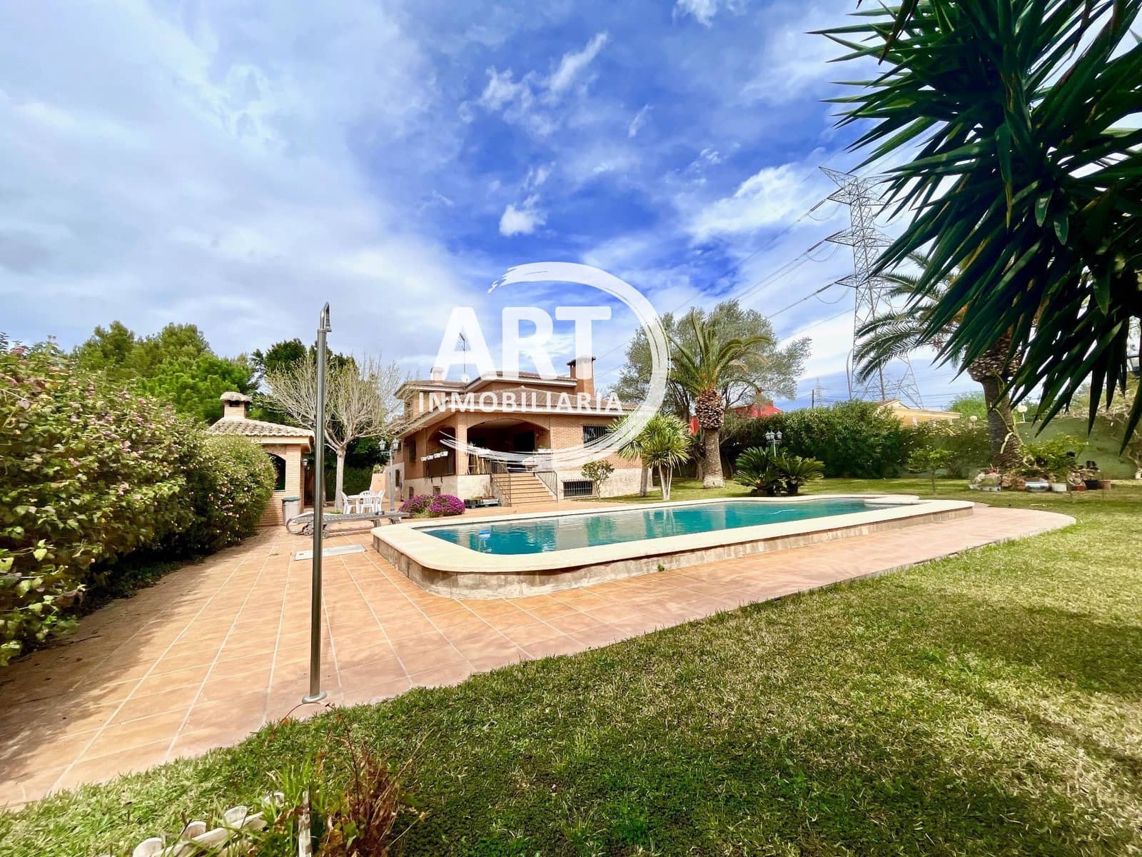 8 soveværelse Villa til salg i L'Eliana med swimmingpool garage - € 849.000 (Ref: 8188984)