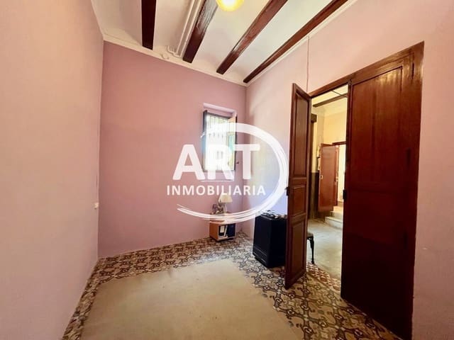 6 bedroom Townhouse for sale in Bétera - € 300,000 (Ref: 8201248)