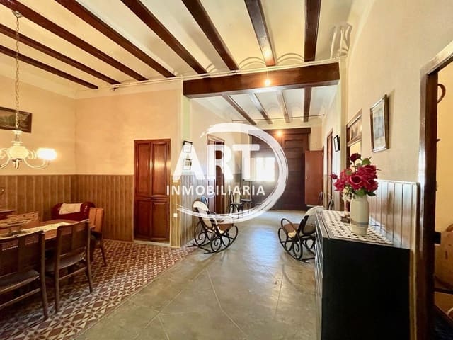 6 bedroom Townhouse for sale in Bétera - € 300,000 (Ref: 8201248)