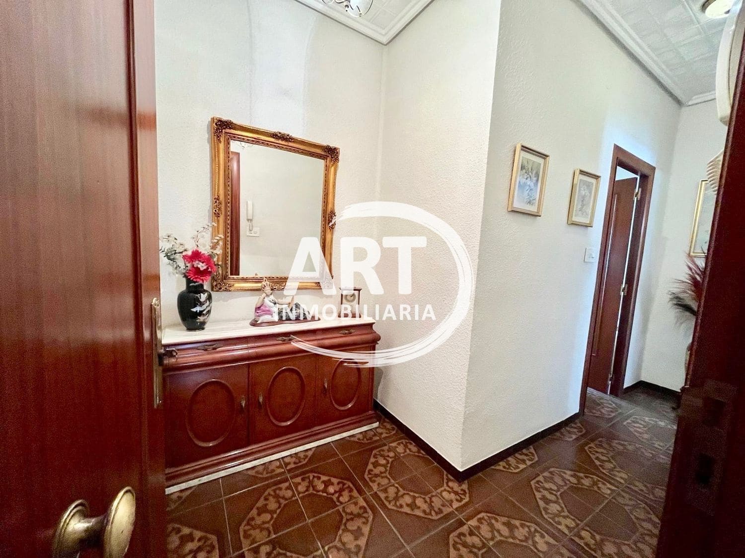 6 soveværelse Byhus til salg i Betera - € 300.000 (Ref: 8201248)