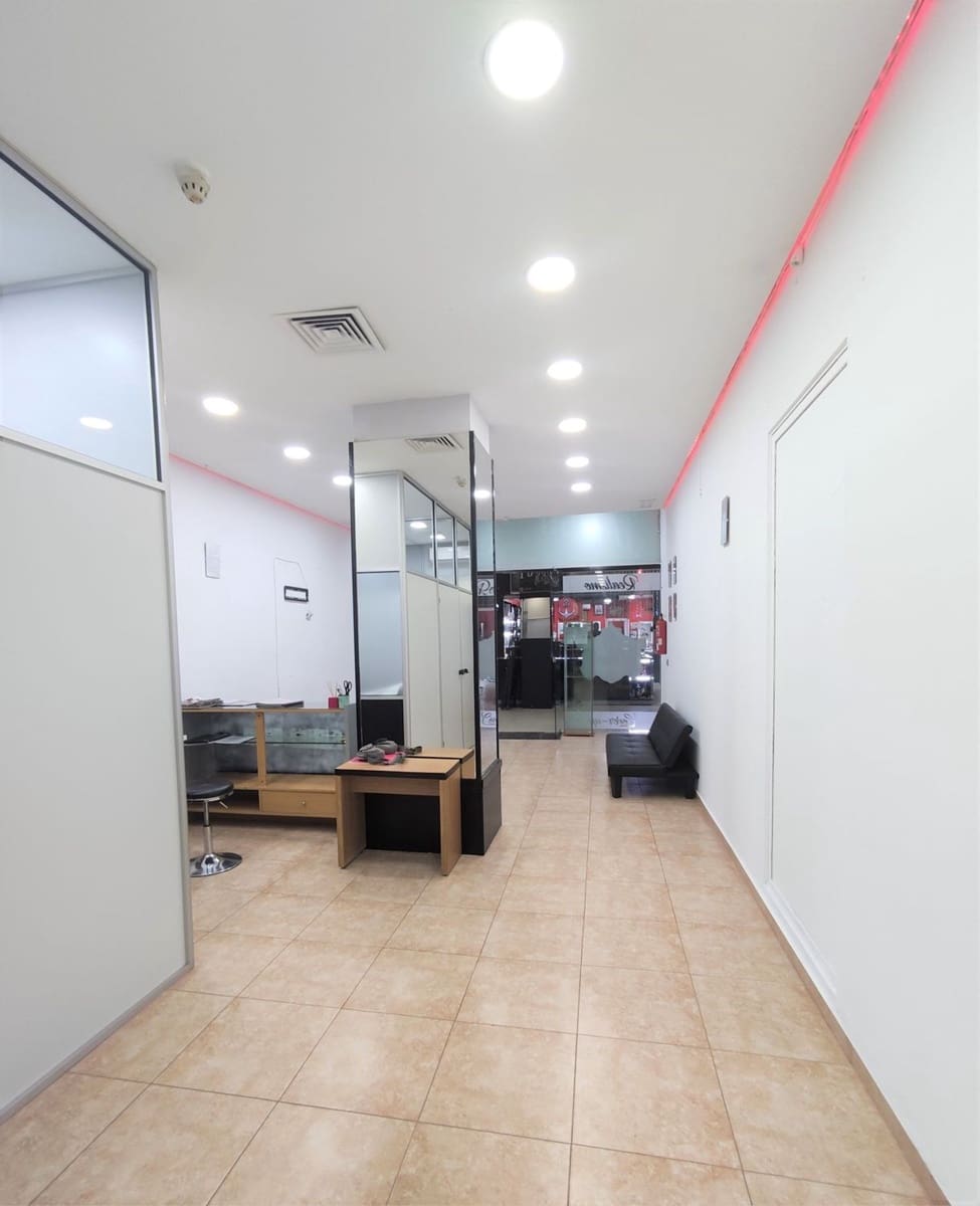 4 soveværelse Erhverv til salg i Valencia by - € 187.000 (Ref: 8416889)