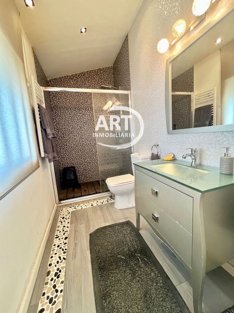 4 slaapkamer Villa te koop in Betera met zwembad garage - € 475.000 (Ref: 8461244)