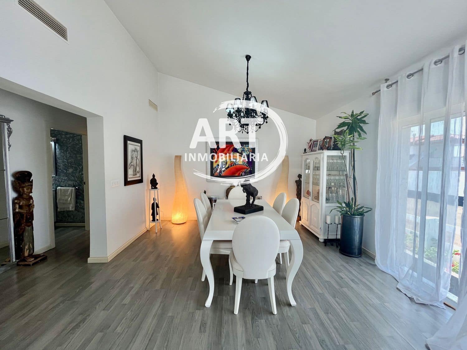 4 slaapkamer Villa te koop in Betera met zwembad garage - € 475.000 (Ref: 8461244)