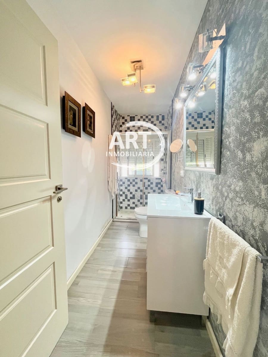 4 slaapkamer Villa te koop in Betera met zwembad garage - € 475.000 (Ref: 8461244)