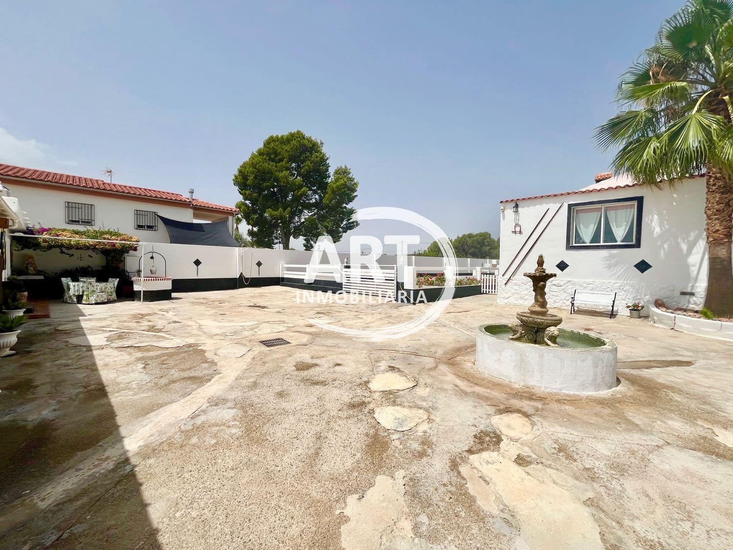 4 slaapkamer Villa te koop in Betera met zwembad garage - € 475.000 (Ref: 8461244)