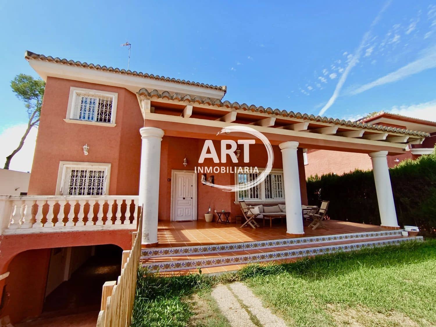 6 soveværelse Villa til salg i Paterna med swimmingpool garage - € 599.000 (Ref: 8537898)