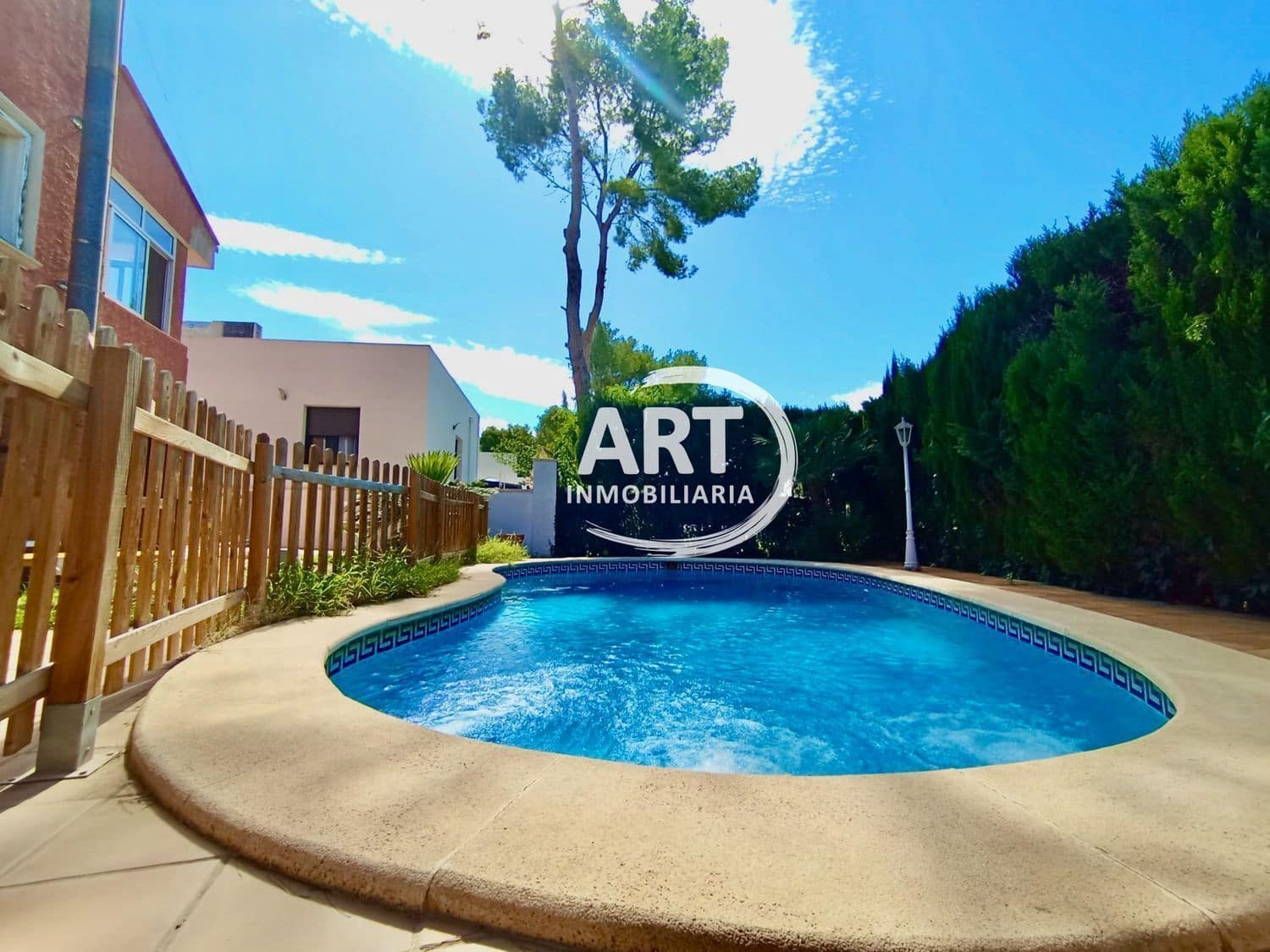 6 soveværelse Villa til salg i Paterna med swimmingpool garage - € 599.000 (Ref: 8537898)