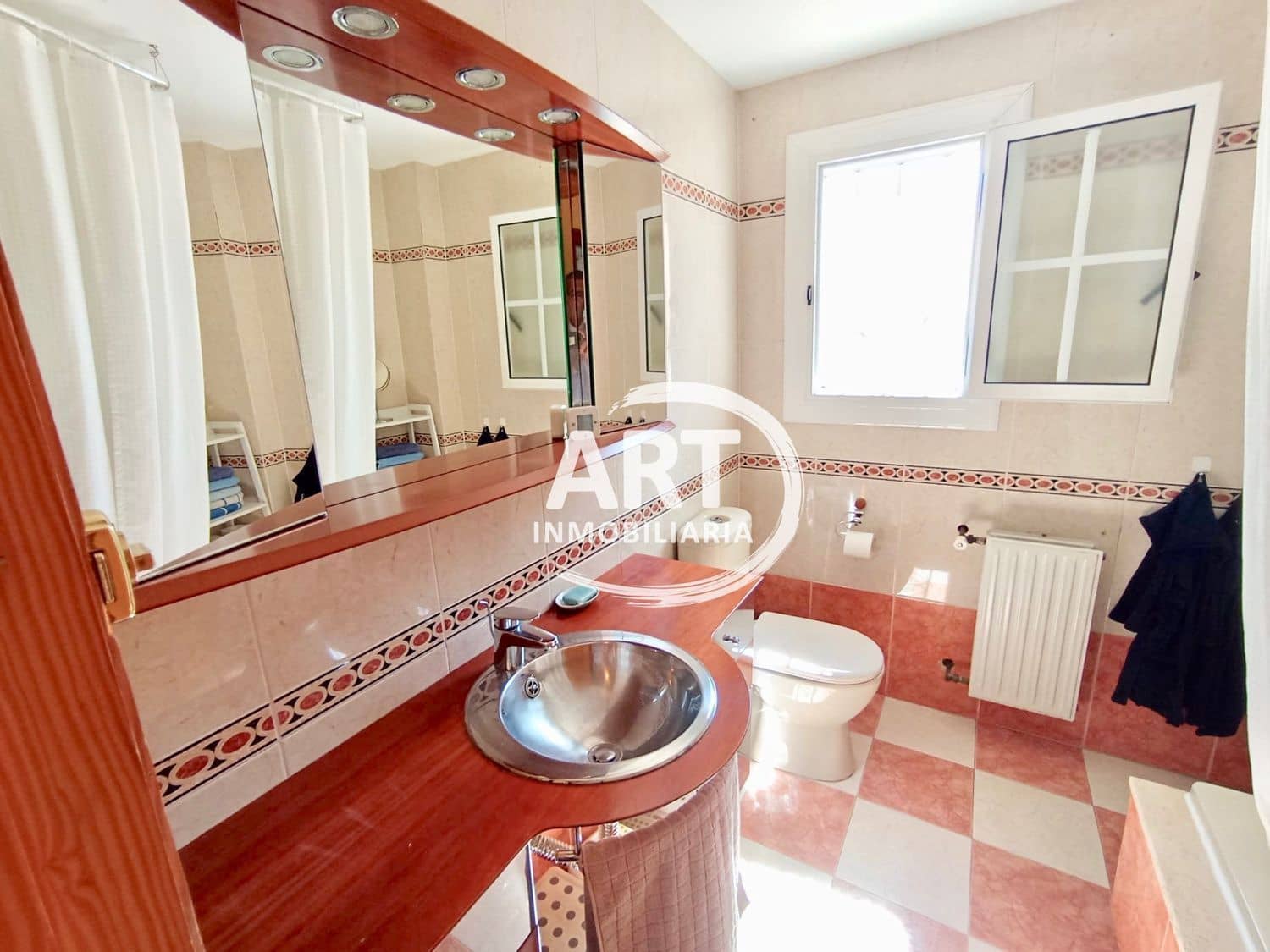 6 soveværelse Villa til salg i Paterna med swimmingpool garage - € 599.000 (Ref: 8537898)