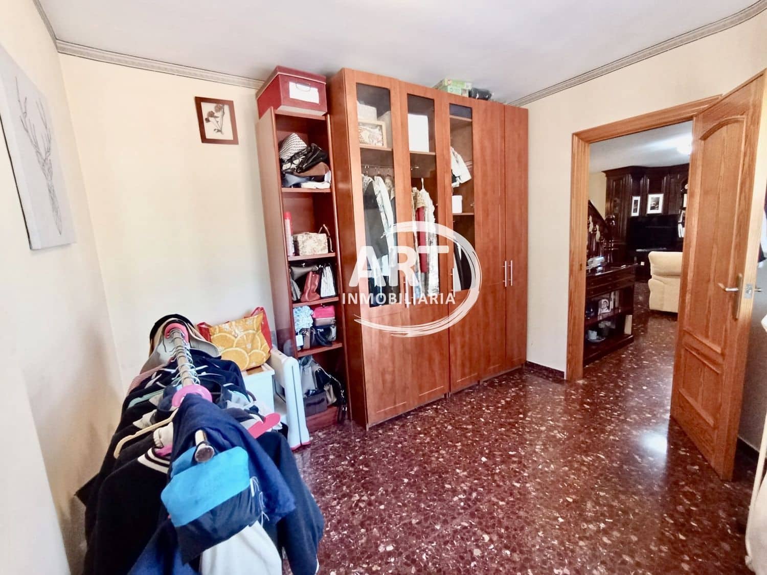 6 soveværelse Villa til salg i Paterna med swimmingpool garage - € 599.000 (Ref: 8537898)