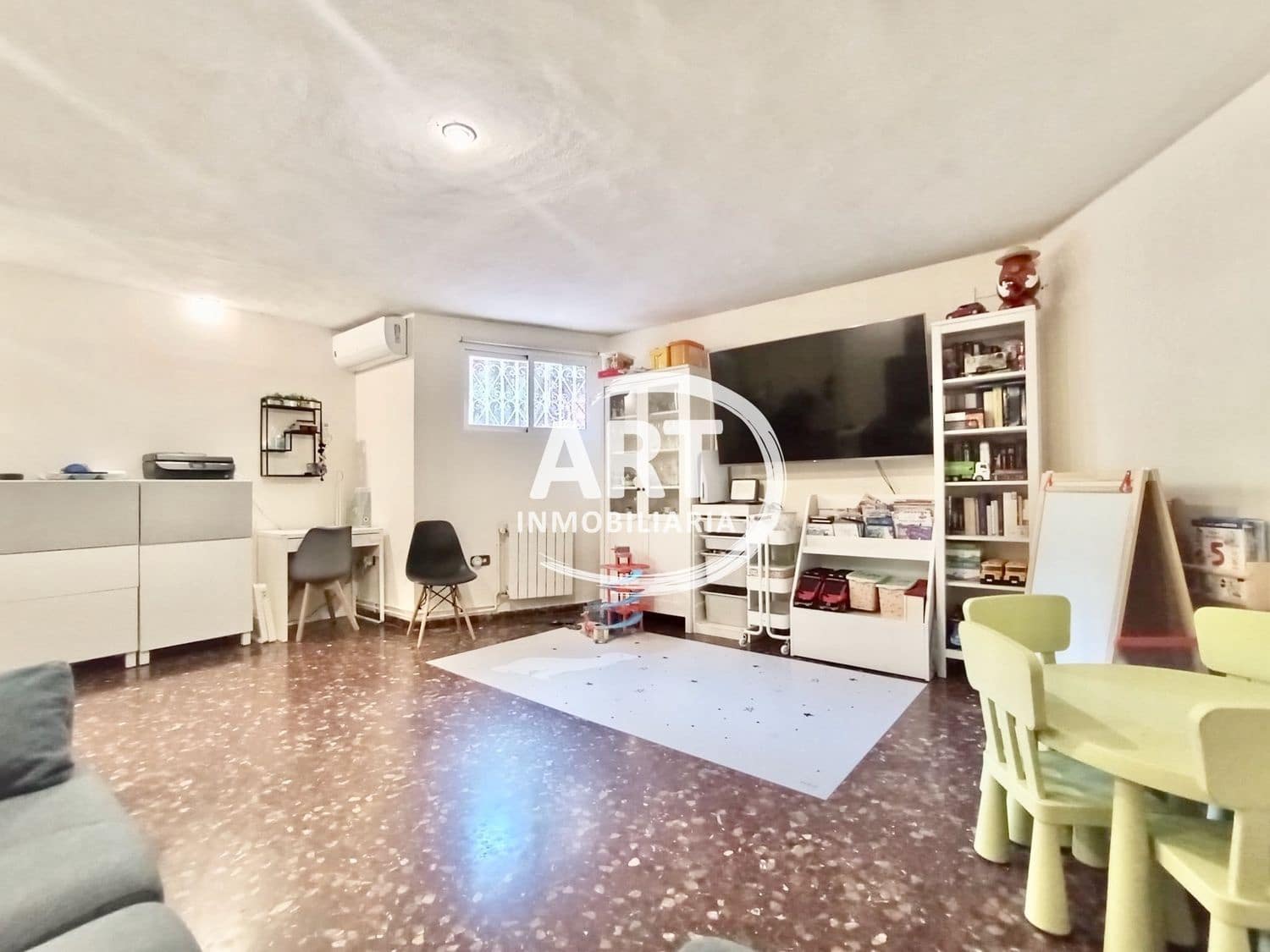 6 soveværelse Villa til salg i Paterna med swimmingpool garage - € 599.000 (Ref: 8537898)