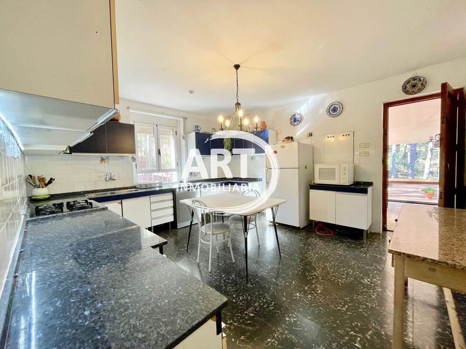 7 bedroom Villa for sale in Naquera with pool garage - € 900,000 (Ref: 8596501)