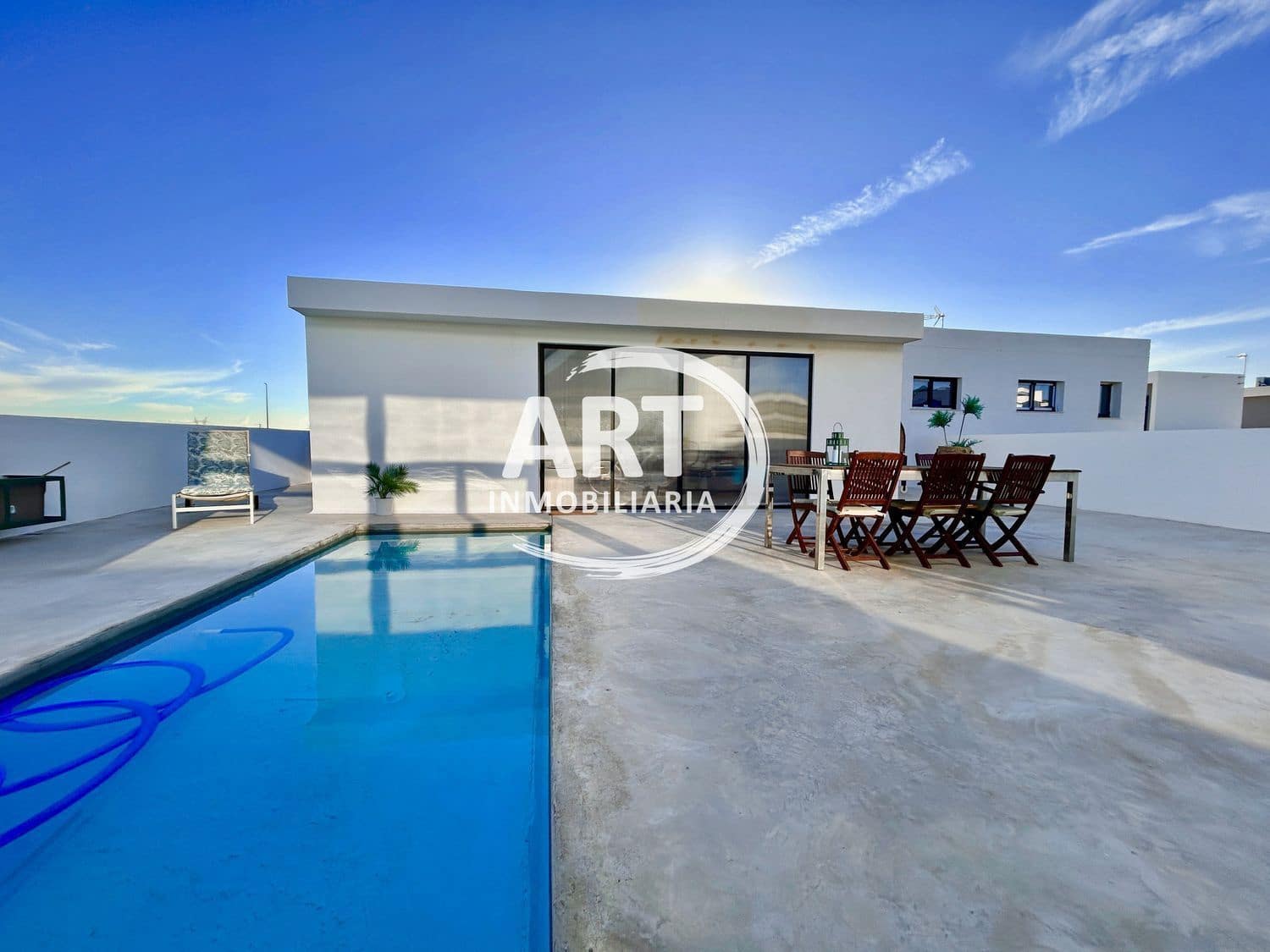 4 soveværelse Villa til salg i San Antonio de Benageber med swimmingpool garage - € 895.000 (Ref: 8655776)