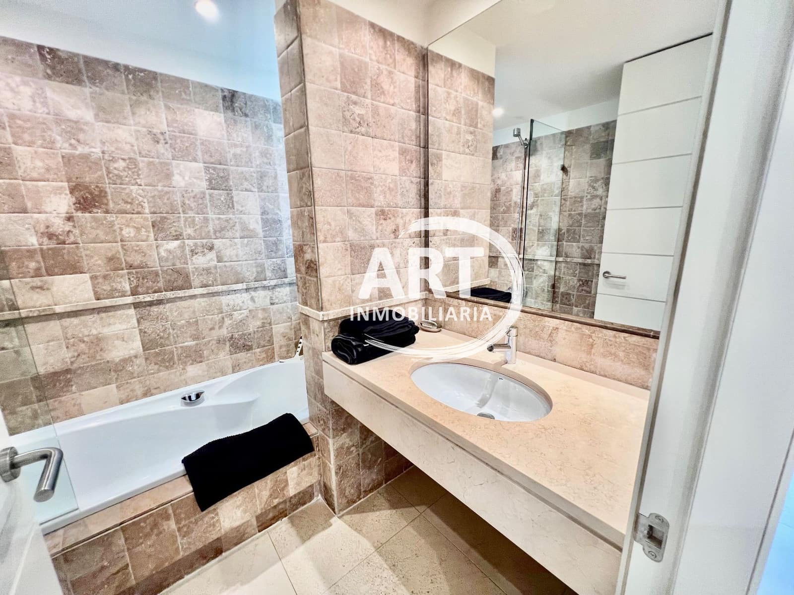 3 soveværelse Lejlighed til salg i Benahavis med swimmingpool garage - € 729.000 (Ref: 8762410)