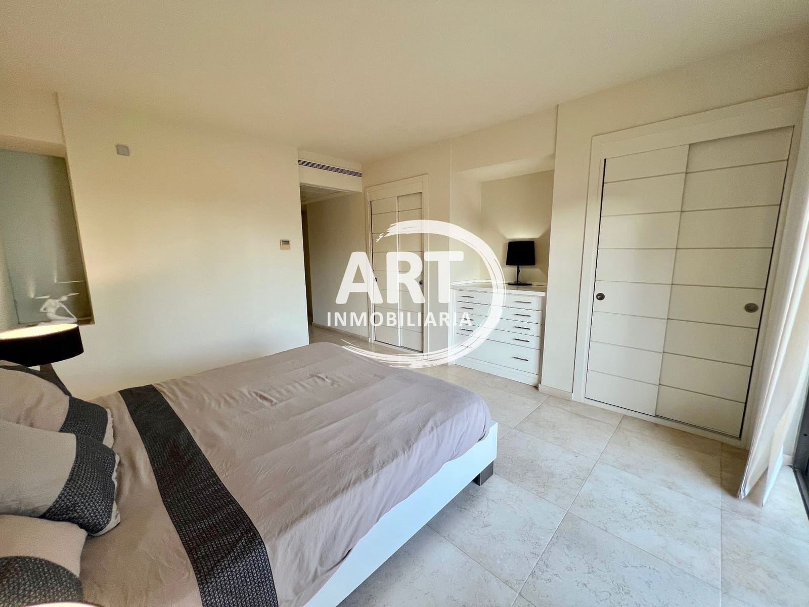 3 soveværelse Lejlighed til salg i Benahavis med swimmingpool garage - € 729.000 (Ref: 8762410)