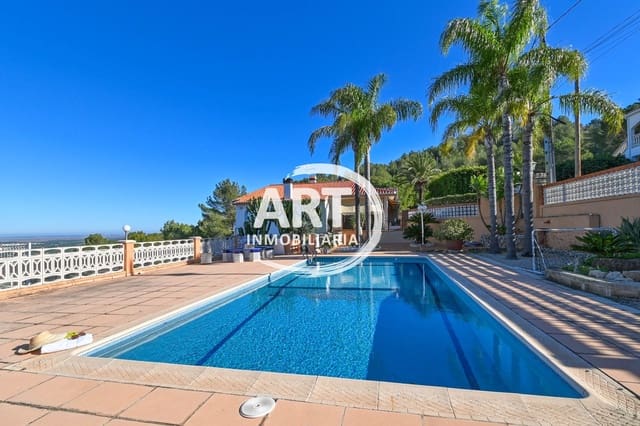 6 soverom Villa til salgs i Alzira med svømmebasseng garasje - € 650 000 (Ref: 8816906)