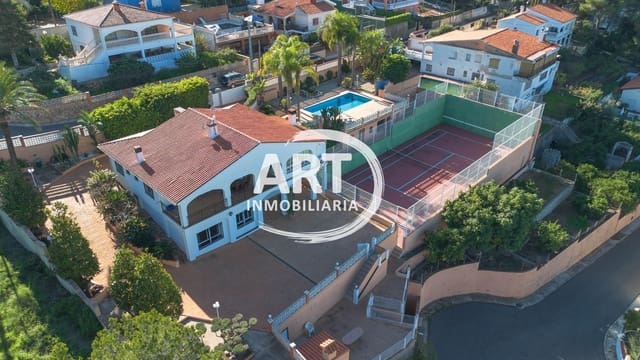 6 soverom Villa til salgs i Alzira med svømmebasseng garasje - € 650 000 (Ref: 8816906)