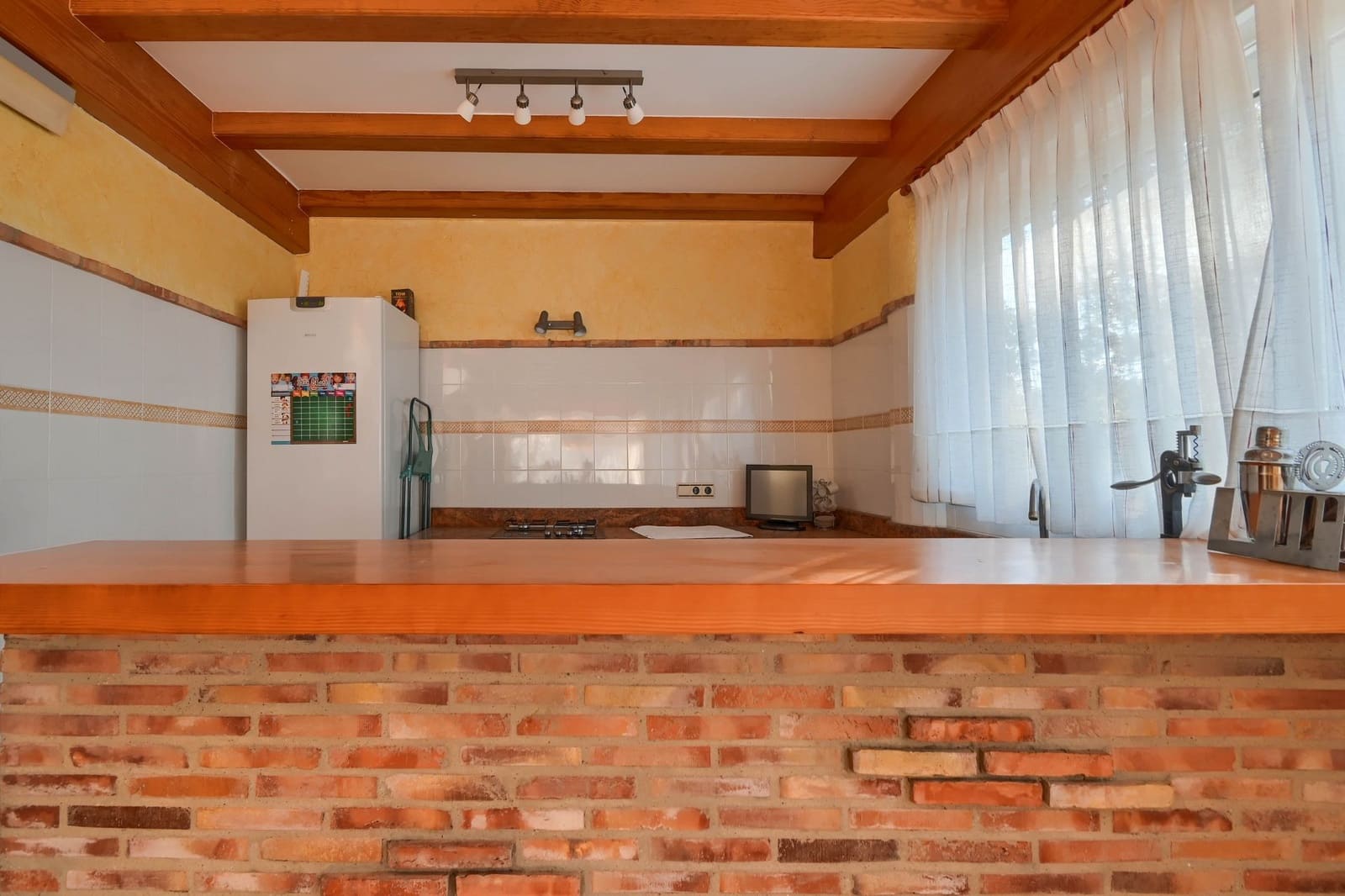 7 soverom Villa til salgs i Alzira med svømmebasseng garasje - € 1 100 000 (Ref: 8820912)