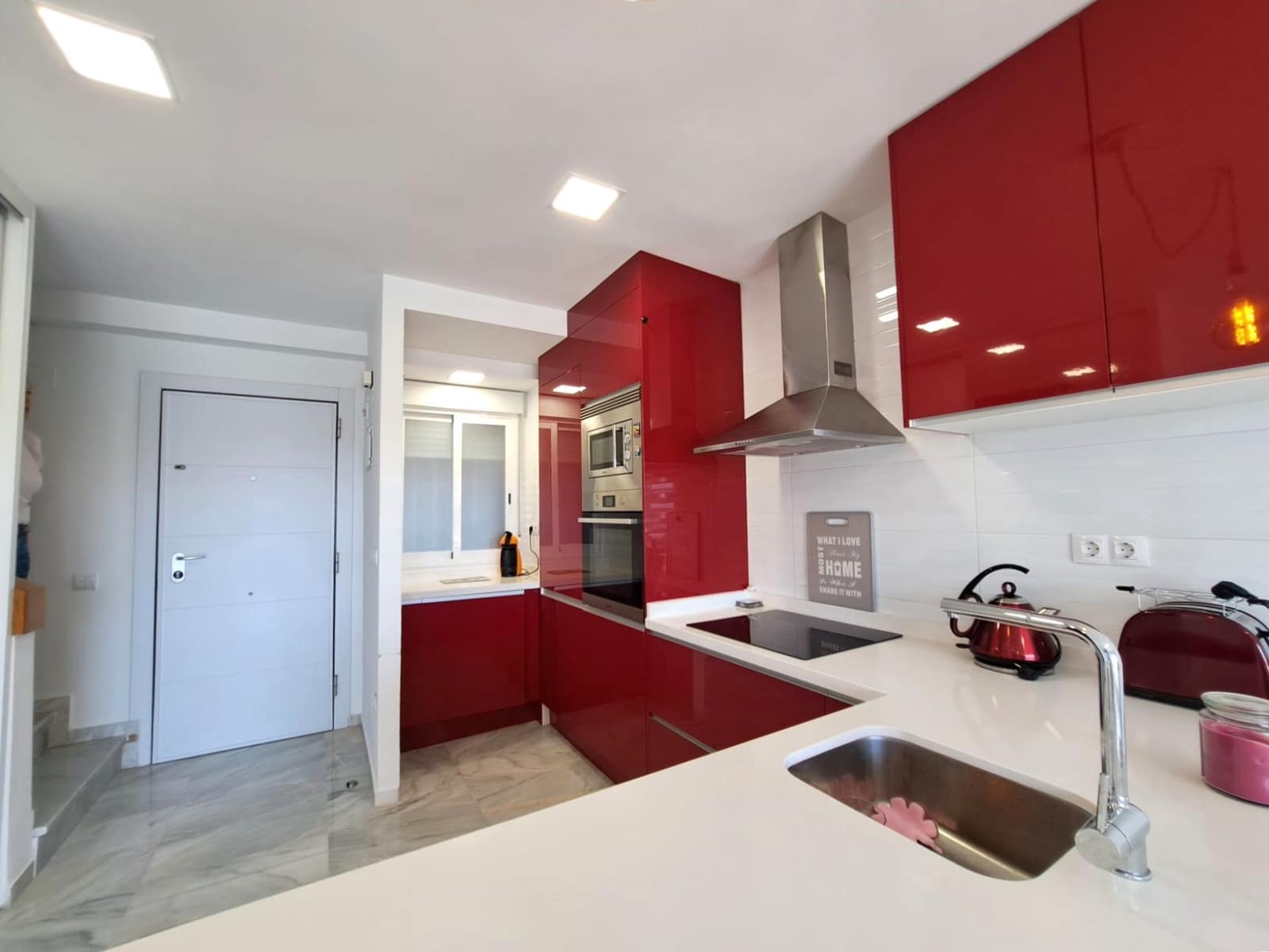 2 soverom Hus til salgs i Benidorm med svømmebasseng garasje - € 269 000 (Ref: 8837155)