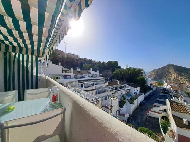 2 bedroom Townhouse for sale in Playa Poniente, Benidorm with pool garage - € 269,000 (Ref: 8837155)