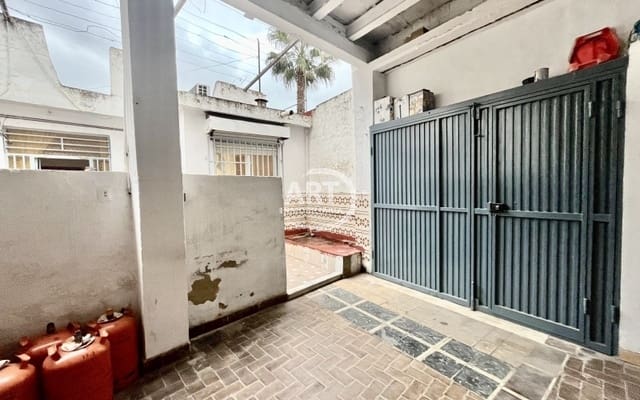 4 Zimmer Villa zu verkaufen in Picassent mit Garage - 260.000 € (Ref: 8899689)