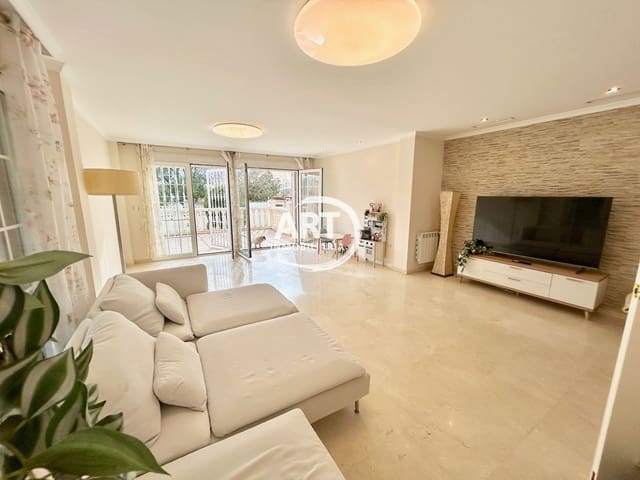 3 soverom Villa til salgs i L'Eliana med svømmebasseng garasje - € 698 000 (Ref: 8912324)