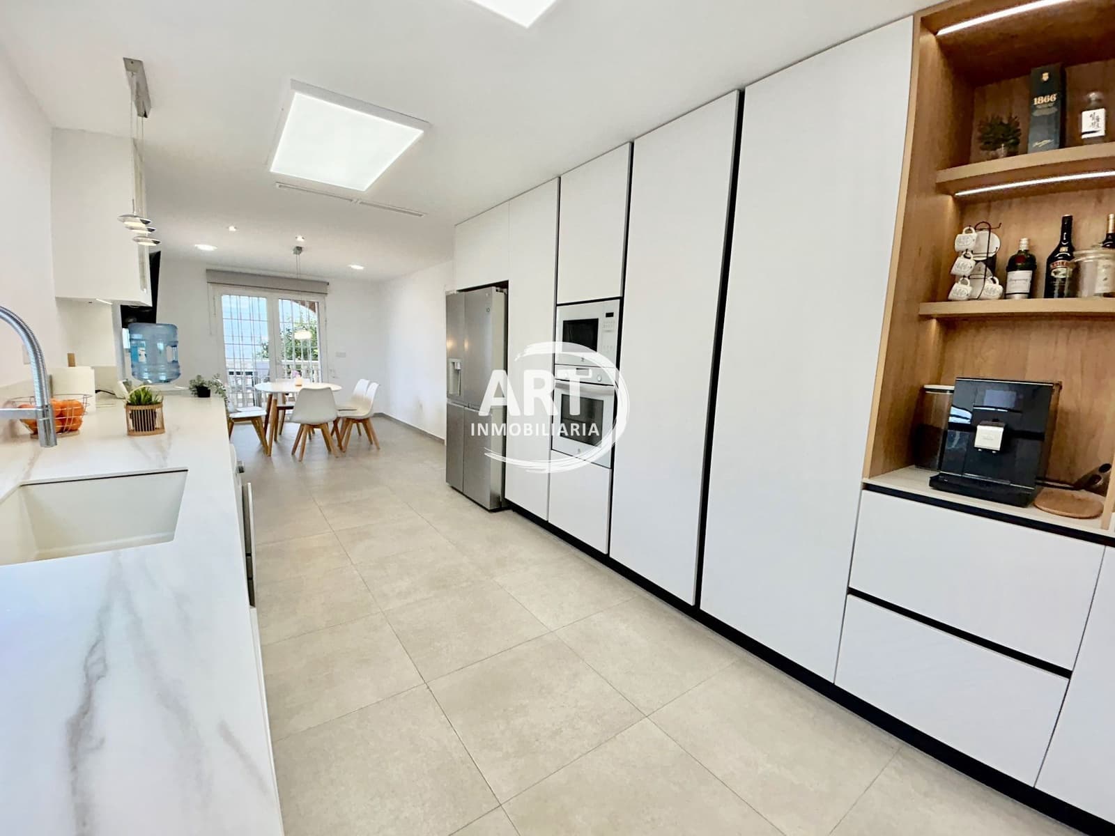 3 soveværelse Villa til salg i L'Eliana med swimmingpool garage - € 698.000 (Ref: 8912324)