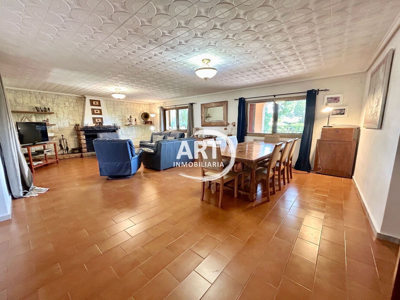 8 soverom Villa til salgs i Serra med svømmebasseng garasje - € 700 000 (Ref: 8997690)