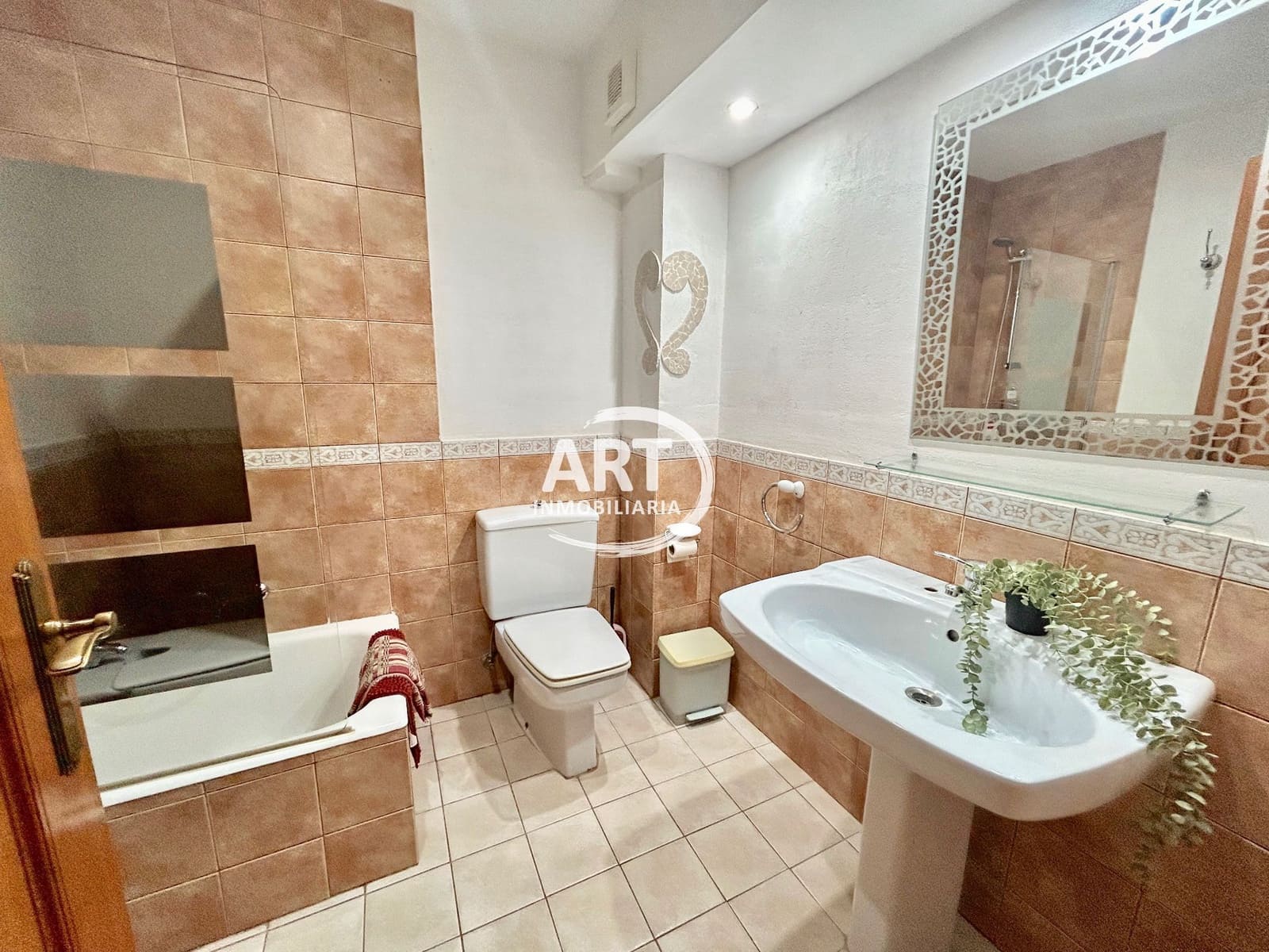 8 soverom Villa til salgs i Serra med svømmebasseng garasje - € 700 000 (Ref: 8997690)