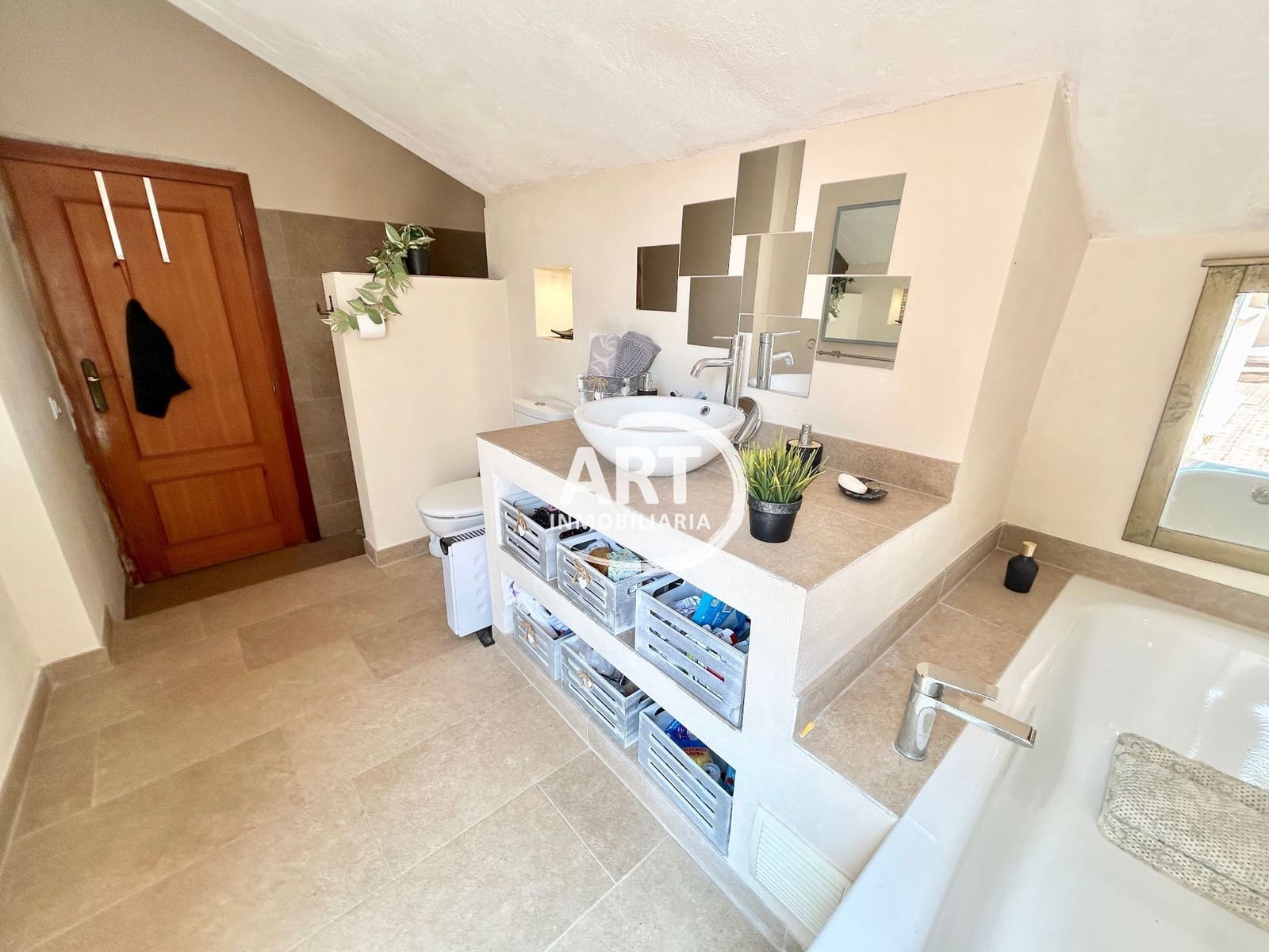 8 soverom Villa til salgs i Serra med svømmebasseng garasje - € 700 000 (Ref: 8997690)