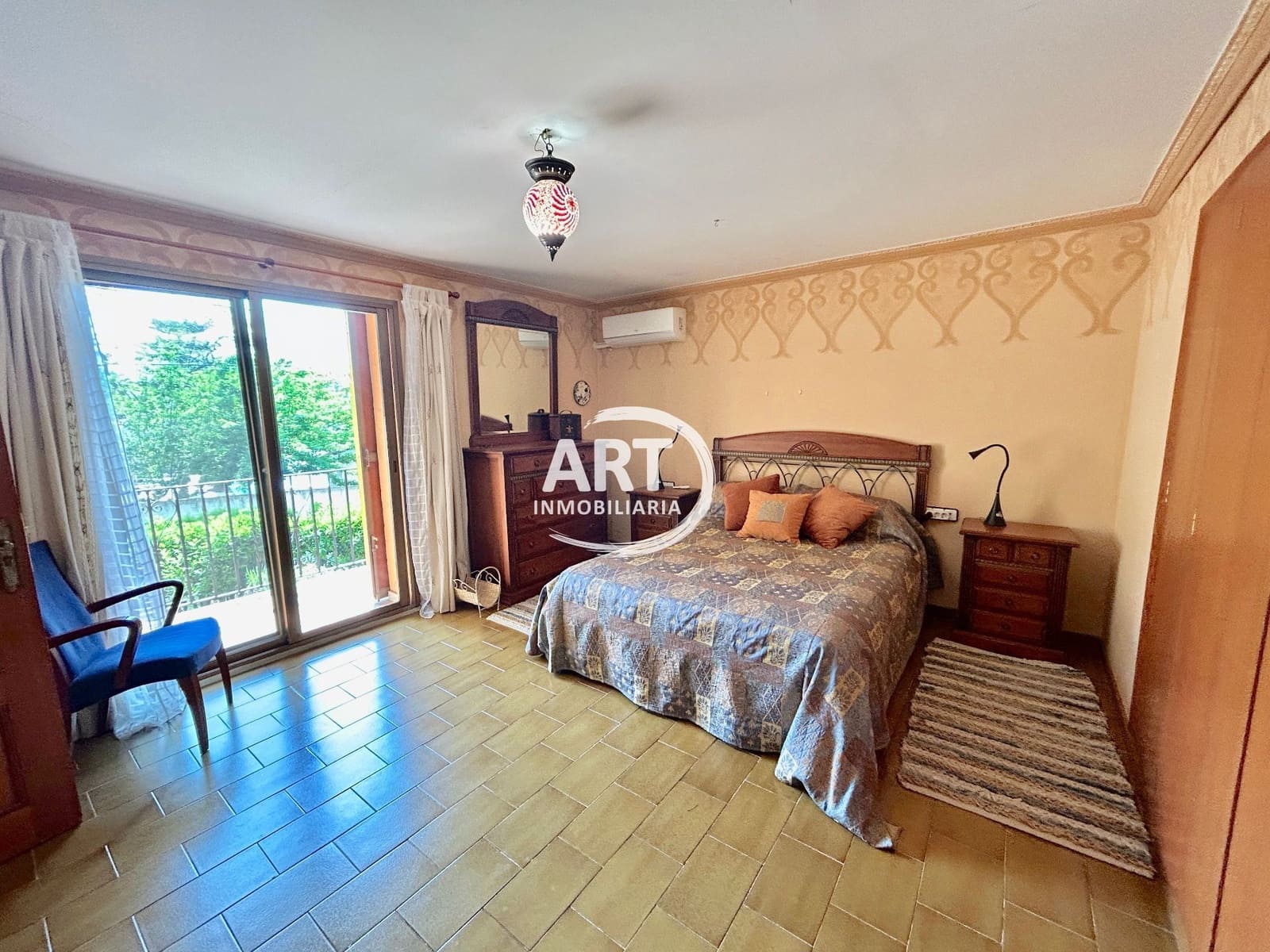 8 soverom Villa til salgs i Serra med svømmebasseng garasje - € 700 000 (Ref: 8997690)