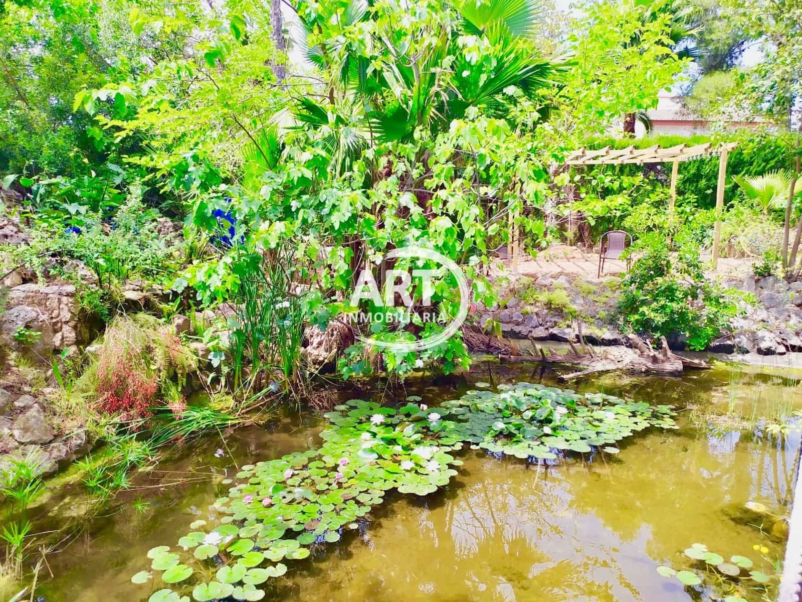 8 soverom Villa til salgs i Serra med svømmebasseng garasje - € 700 000 (Ref: 8997690)