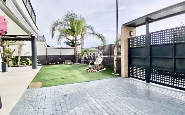3 soveværelse Villa til salg i La Pobla de Vallbona med garage - € 461.000 (Ref: 8998422)