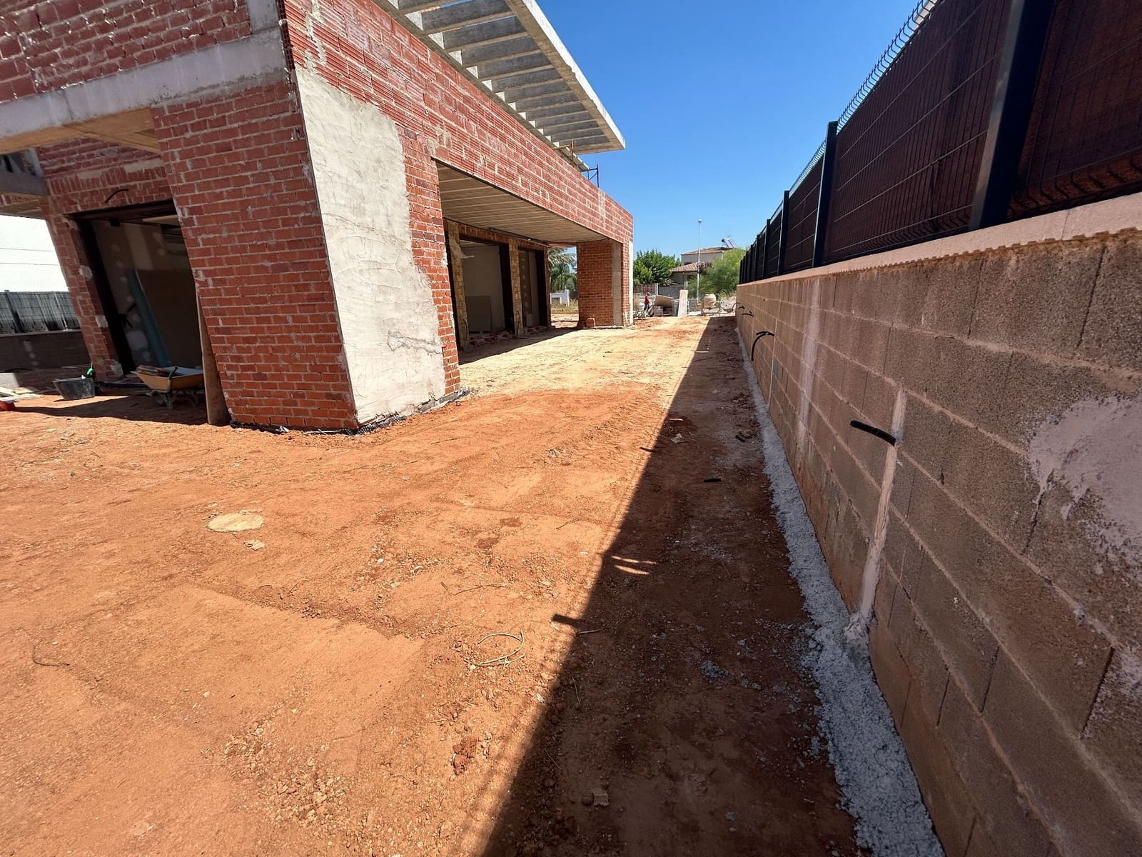 4 sypialnia Willa na sprzedaż w L'Eliana z basenem garażem - 875 000 € (Ref: 9095811)