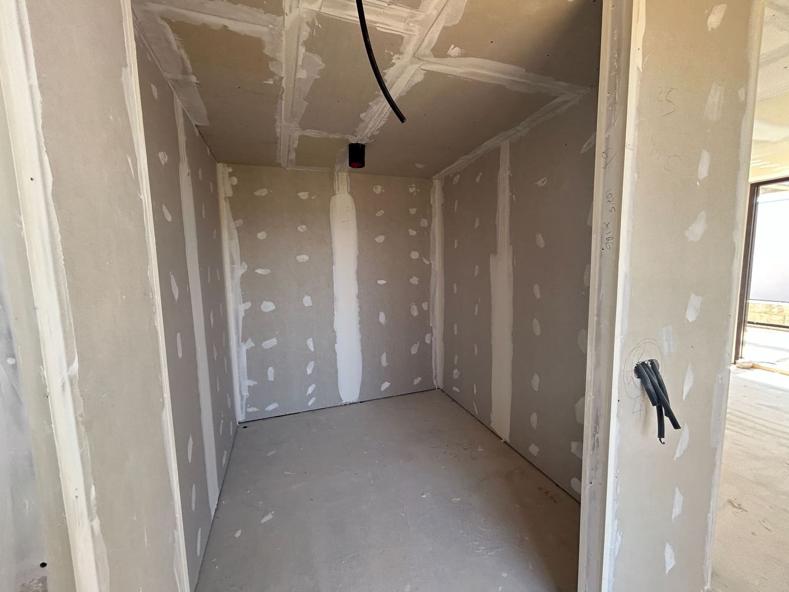 4 sypialnia Willa na sprzedaż w L'Eliana z basenem garażem - 875 000 € (Ref: 9095811)