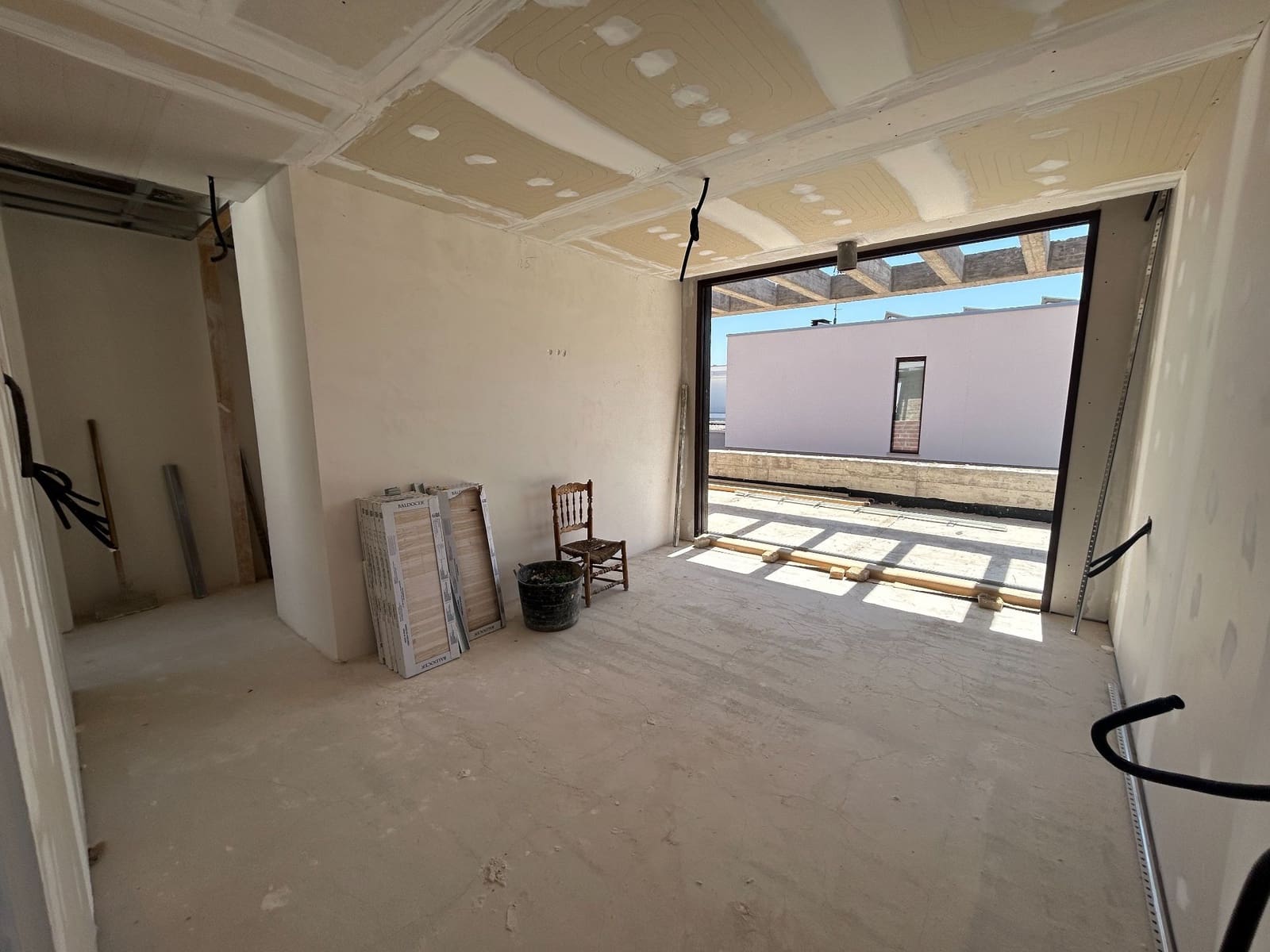 4 sypialnia Willa na sprzedaż w L'Eliana z basenem garażem - 875 000 € (Ref: 9095811)