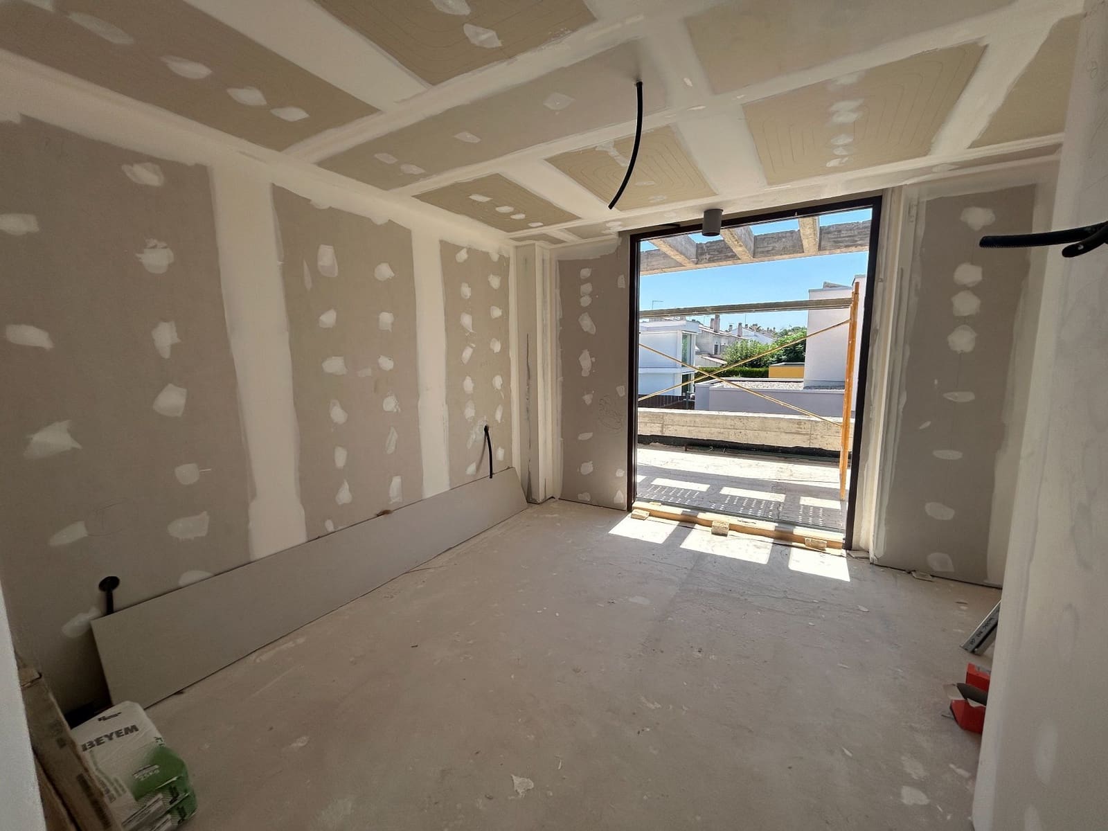 4 sypialnia Willa na sprzedaż w L'Eliana z basenem garażem - 875 000 € (Ref: 9095811)