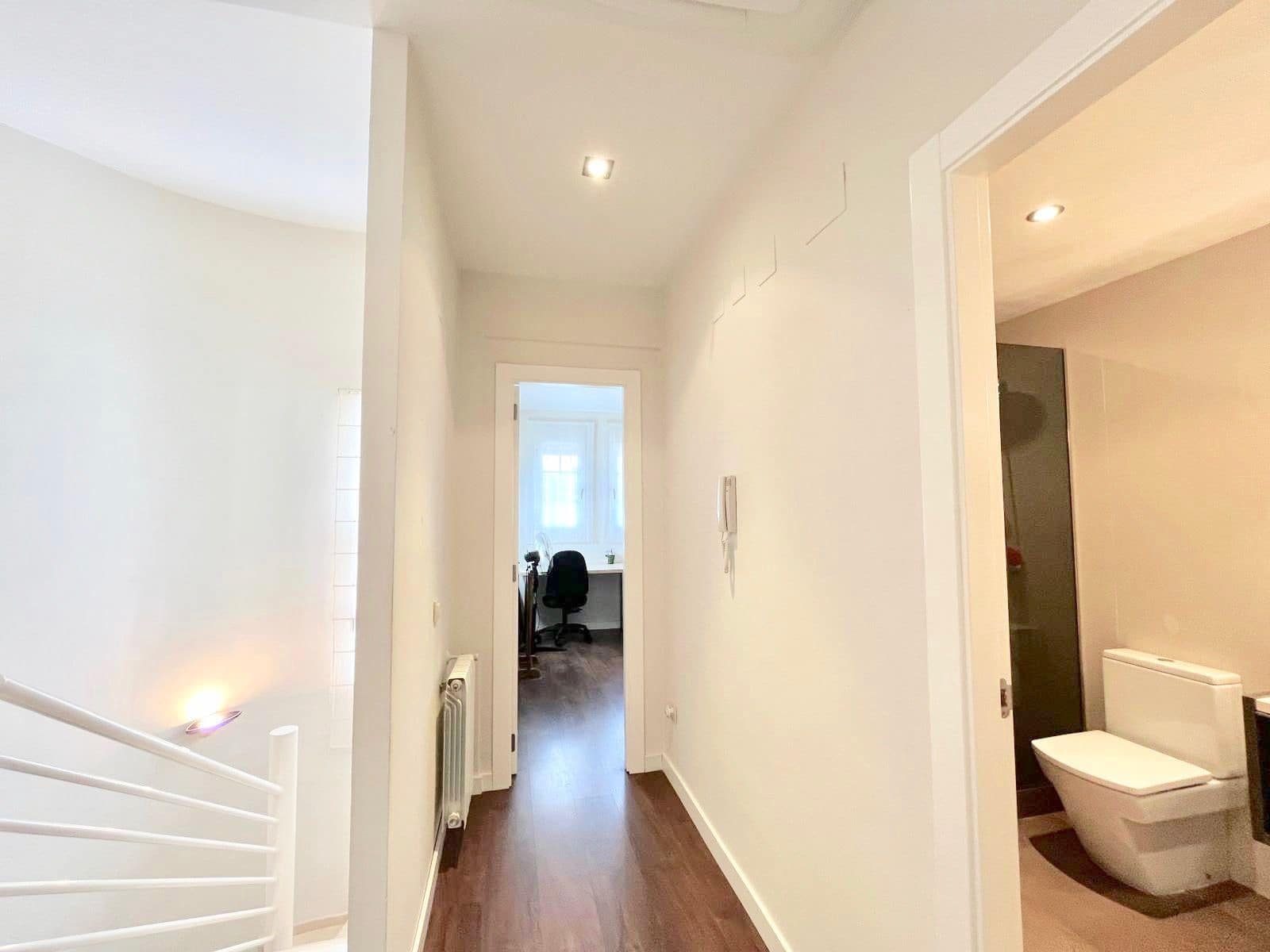 5 soveværelse Semi-Rækkehus til salg i Riba-roja de Turia - € 420.000 (Ref: 9124341)