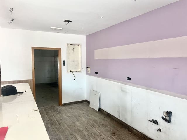 Commercial for sale in Bétera - € 320,000 (Ref: 9172523)